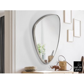 ESPEJO TRIANGULAR PLATA 84X55 CM